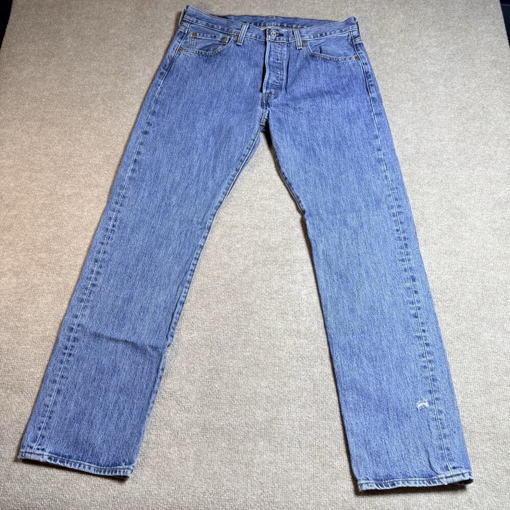 Levi’s 501 Jeans 33x30 (Tag 33x32) Button‎ Fly Distressed Medium Wash 00501-0193